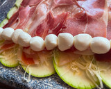 Foto del paso 6 de la receta: Rollo de calabacín y pollo