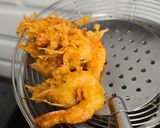 Foto langkah ke 4 dari resep Udang Goreng Tepung.