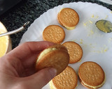 Foto del paso 3 de la receta: Galletas fritas rellenas de flan
