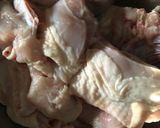 Gambar langkah 1 resipi Sup ayam.