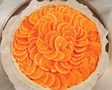 Une image de l'étape 4 de Tarte fine  à la clémentine.