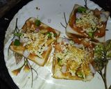 A picture of step 2 of Pavbhaji masala bread sandwich pizza.