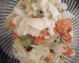 Foto del paso 6 de la receta: Ensalada de Pollo Empanado con Salsa de Queso Azul