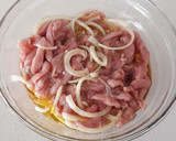 Foto del paso 2 de la receta: Tallarines con solomillo