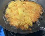 Foto langkah ke 2 dari resep Puyunghai Crispy a la Chinese Food.
