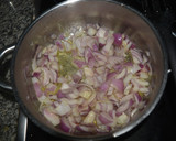 Foto del paso 1 de la receta: Pollo en salsa de setas y jamón serrano