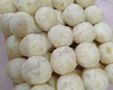 Foto langkah ke 3 dari resep Bola kentang keju.