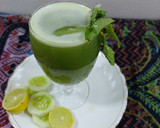 A picture of step 3 of Refreshing Cucumber and mint lemonade.