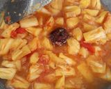Foto langkah ke 4 dari resep Asam Manis Udang Nanas.