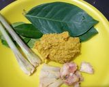 Foto langkah ke 2 dari resep Ayam goreng ungkep bumbu kuning.
