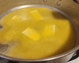 A picture of step 5 of Apple Pie.