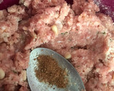 Foto del paso 3 de la receta: Patatas guisadas con albóndigas caseras, en olla exprés