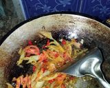 Foto langkah ke 2 dari resep 5. Cah Kangkung Belacan.