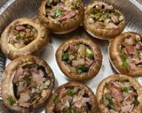 Foto del paso 3 de la receta: Champis Portobello rellenos de bacon en freidora de aire