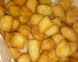 A picture of step 1 of Chin chin.