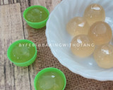 Foto langkah ke 6 dari resep Bola Air Kelapa.
