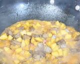 Foto langkah ke 4 dari resep Sambel Goreng Kentang Hati Sapi.