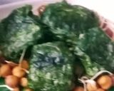 A picture of step 7 of Palak Wraps.