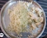 A picture of step 1 of Grated cauliflower crumble paneer bhurji.