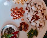 A picture of step 1 of Coconut chutney.