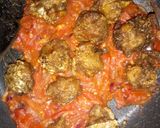 A picture of step 3 of Fish balls in sauce.