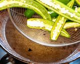 झटपट आवळ्याचे लोणचे (jhatpat avdyache lonche recipe in marathi) रेसिपी स्टेप 2 फोटो