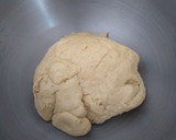 Foto del paso 3 de la receta: Bollu preñau (bollo relleno de chorizo)