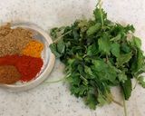 A picture of step 1 of Butter Green Chicken.
