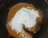 A picture of step 6 of Besan ke Ladoo.