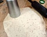 A picture of step 2 of Crispy papri with dal.
