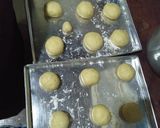 Foto langkah ke 5 dari resep Donat Lembut.