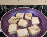 A picture of step 2 of Gondhoraj lemon paneer.