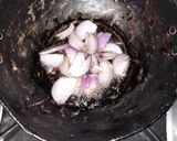 A picture of step 7 of Bhindi bhaji.