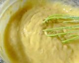 Foto langkah ke 3 dari resep Bolu Pisang Ambon 3 Telur Tanpa Mixer.