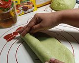 Foto langkah ke 5 dari resep Roti Kukus Pontianak Pandan (no mikser).