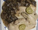A picture of step 4 of Steamed chicken with mushroom pepper sauce.