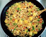 รูปขั้นตอนการทำที่ 2 ของ 🍍ข้าวผัดสับปะรด 🍍Khao Pad Sapparod /Thai Pineapple Fried Rice 🍍