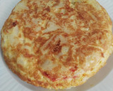 Foto del paso 7 de la receta: Tortilla de patata y pimiento rojo