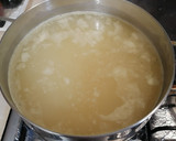 Foto del paso 2 de la receta: Sopa de arroz con ajo