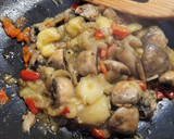 Foto del paso 4 de la receta: Calabacín relleno gratinado