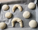Kovászos kifli és zsemle ❤️ recept fázis 6 fotója