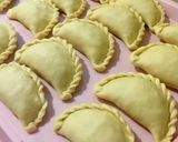 Foto langkah ke 5 dari resep Pastel renyah.