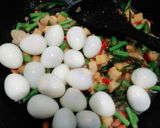 Foto langkah ke 4 dari resep Tauco Telur Puyuh.