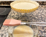 Foto del paso 9 de la receta: Tarta con peras en almíbar y crema de almendras “sin gluten “