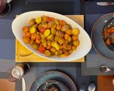 Foto del paso 6 de la receta: Asado de tira en vino tinto con papas de colores al horno