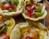 Foto del paso 5 de la receta: CANASTITAS DE JAMÓN COCIDO Y QUESO CON TOMATE Y ACEITUNAS 🍖🧀🍅🫒