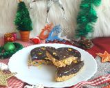 A picture of step 7 of Amaranth Peanut Butter Chocolate Bars.