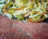 Foto del paso 2 de la receta: Churrasco con zanahoria, cebollas y morrón