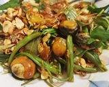 Hình bước làm 3 của món Cút lộn xào me