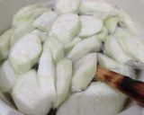 Foto langkah ke 4 dari resep Sup Oyong Gambas Daging.